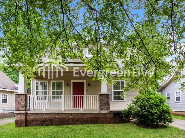 200 Lamplighter Ln, Birmingham, AL 35214