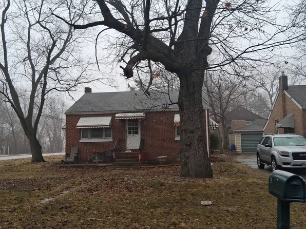 3050 W 39th Pl, Gary, IN 46408