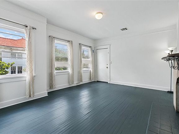 4th image of 7324 Maple St