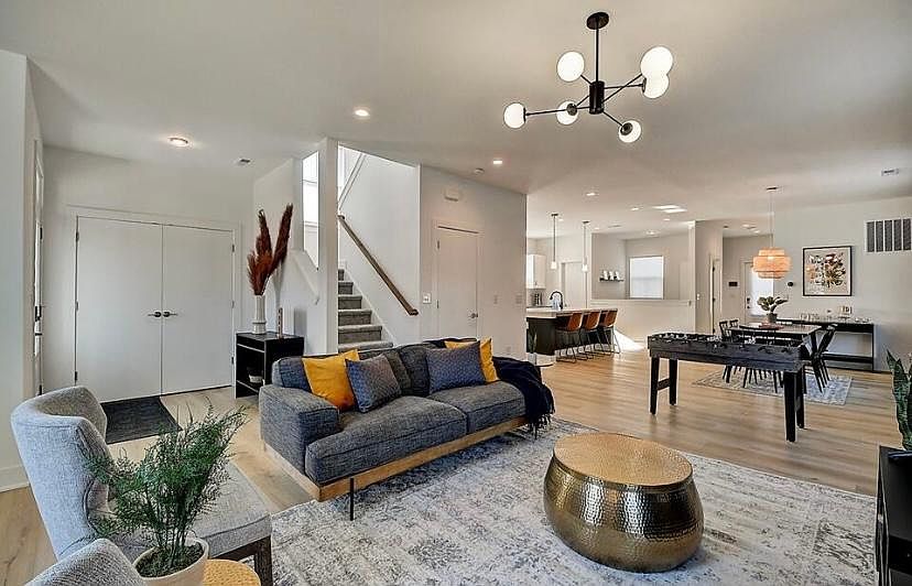 1720 Montcalm St, Indianapolis, IN 46202 Zillow