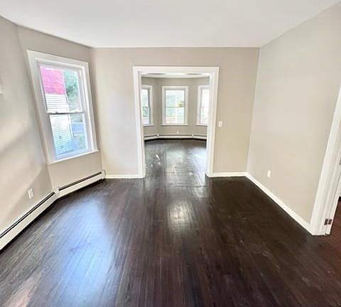 4th image of 122 S Arlington Ave Floor 1
