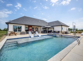 1144 Alamo Rd, Montague, TX 76251