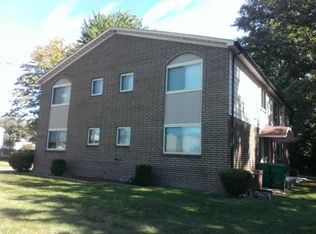 35580 Union Lake Rd APT 5, Harrison Township, MI 48045