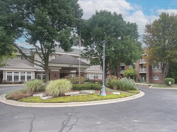605 Barrington Ave APT 344, Dundee, IL 60118