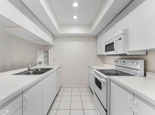 170 Waterside Dr #170, Lake Worth, FL 33462