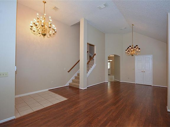 5th image of 20715 Nettlebrook Ln