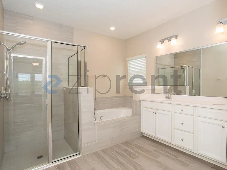 2116 Amberly Dr — Photo 22