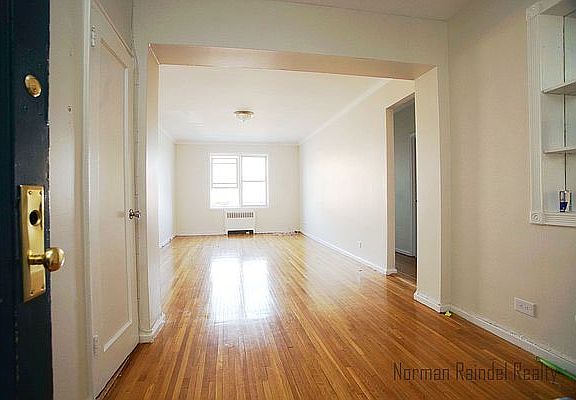 2nd image of 2566 Ocean Ave APT E7
