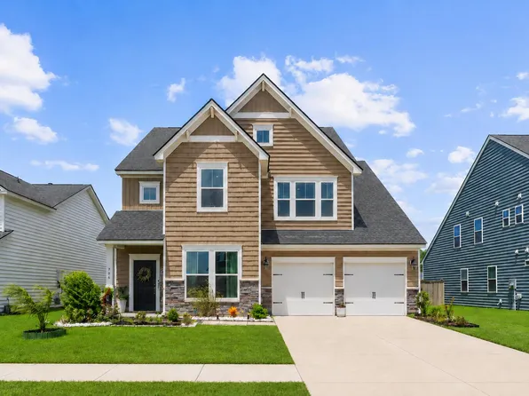 706 Spanish Pointe Dr, Summerville, SC 29486