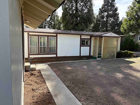 3rd image of 3634 Woodlake Dr