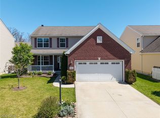 9961 Colmanara Dr, Aurora, OH 44202