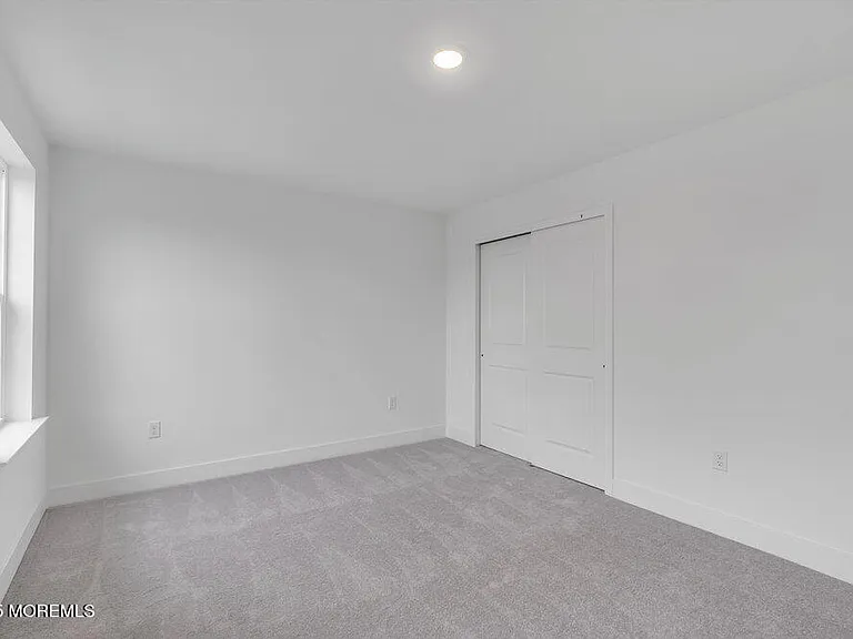 122 Woolley Ct — Photo 30