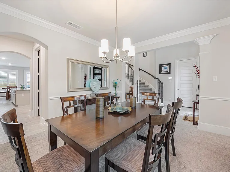 2714 Ahnya Ln — Photo 9