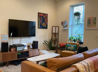 1045 N Marshfield Ave #1R, Chicago, IL 60622