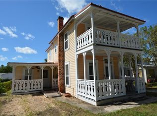 8 Dewitt Ct, Eustis, FL 32726