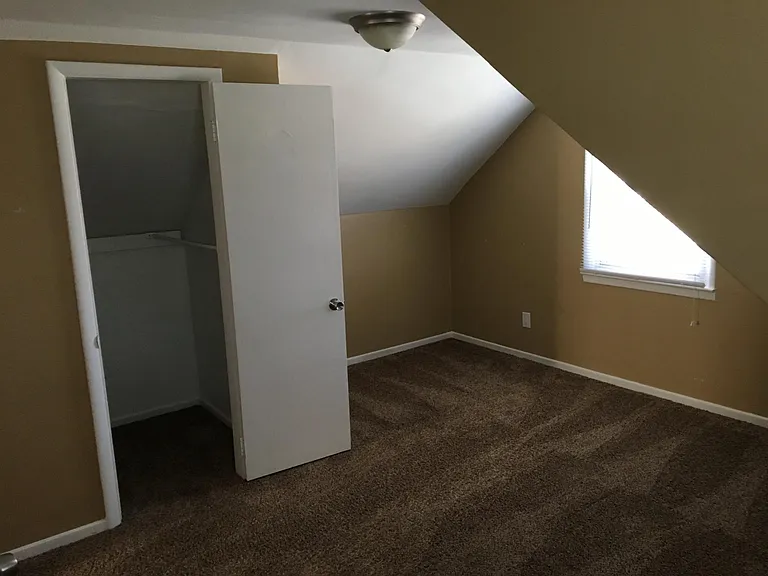 2944 S 9th Pl — Photo 27