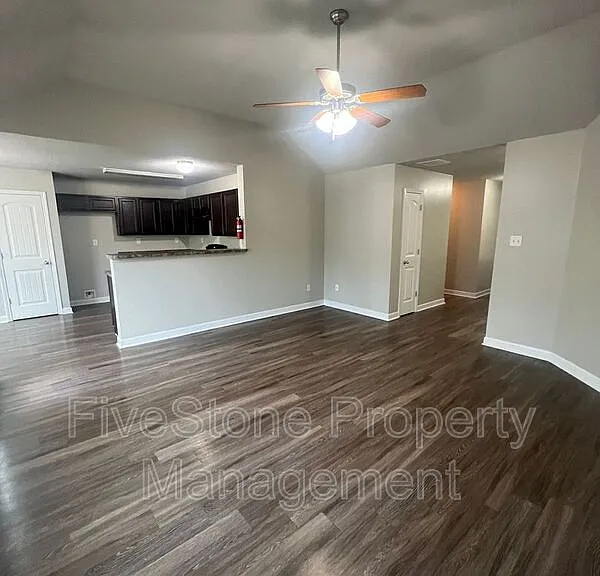 3965 Shae Pierce Dr — Photo 3