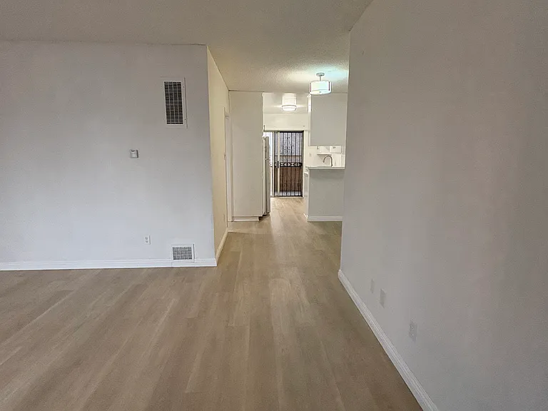 1910 Corinth Ave #3 — Photo 2