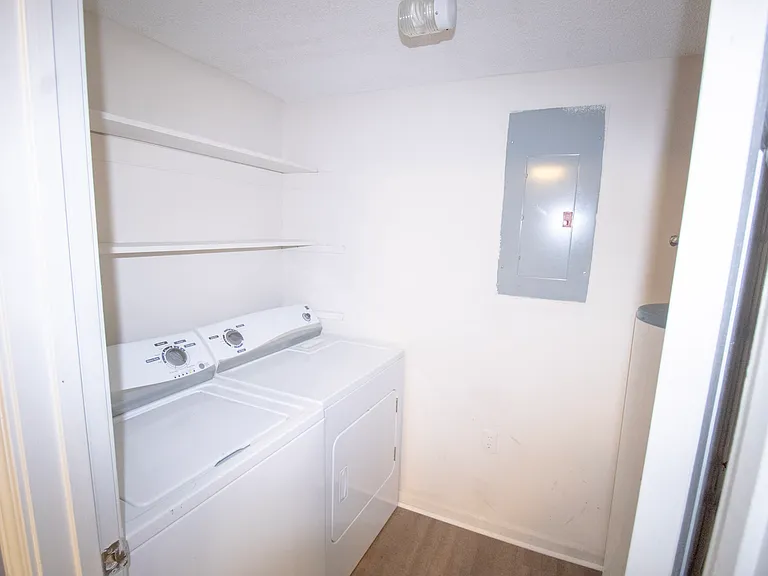 251 Knight Dr #10-1 — Photo 7
