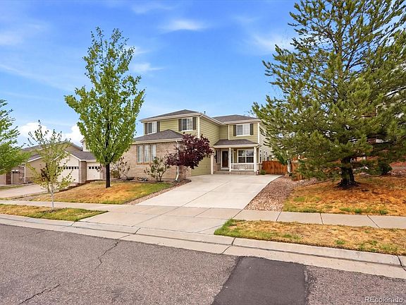 3rd image of 1351 Hickory Drive