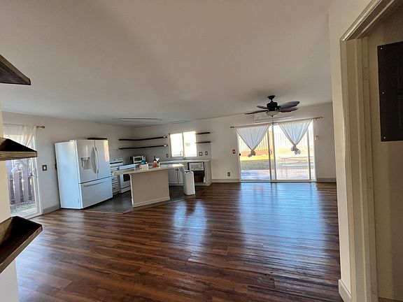 Open concept living, dining, kitchen