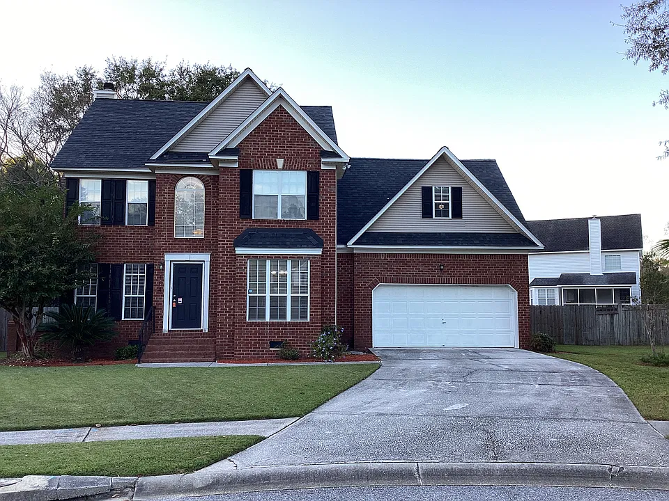 104 Saddleback Cir