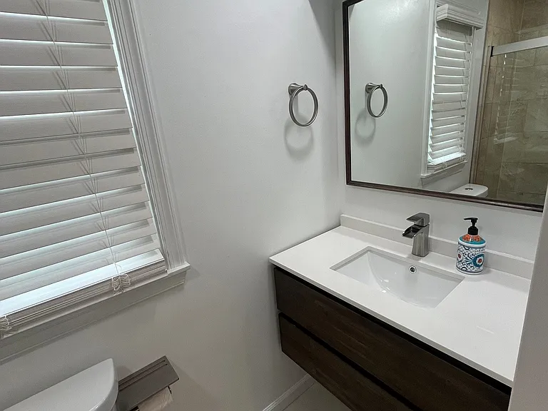 9335 Kings Post Ct — Photo 8