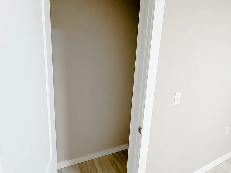 181 Pine St #1 — Photo 18