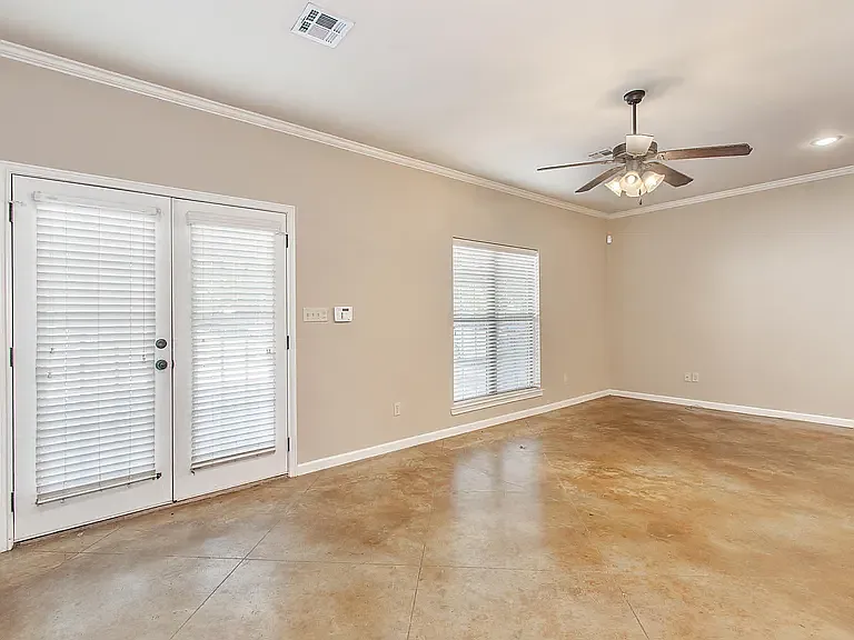 120 Deraney Ln — Photo 20