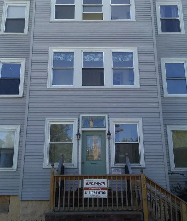 30 Courtland Rd