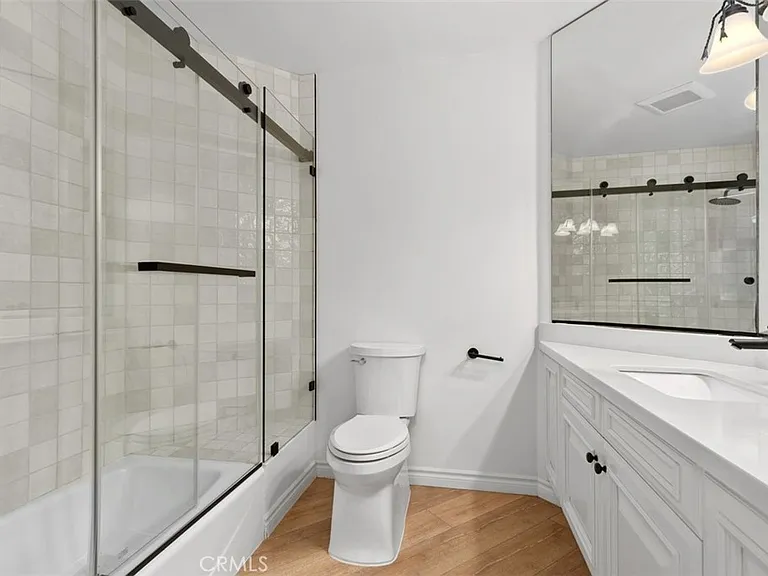 600 Cliff Dr — Photo 47