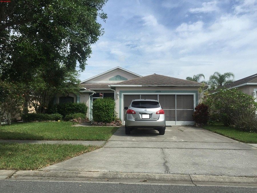 1st image of 2809 Harwood Ct