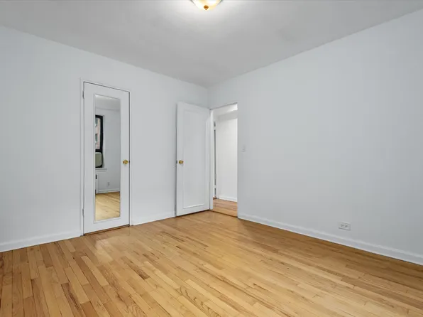 31 Nagle Avenue image 13 of 15