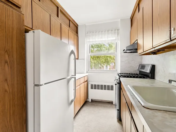 155-21 89th Street image 4 of 6