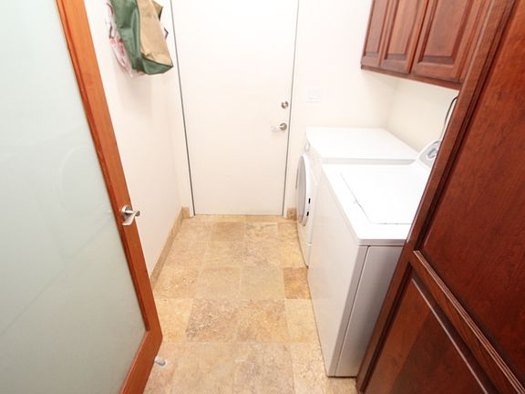 3rd image of 32127 Beachlake Ln