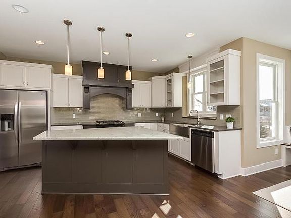 2nd image of 11680 Saint Andrews Cir NE