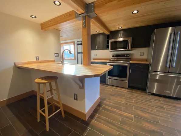 5218 Greenwood Ave N #B, Seattle, WA 98103