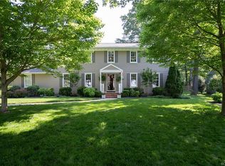 5608 Buxton Ct, Chester, VA 23831