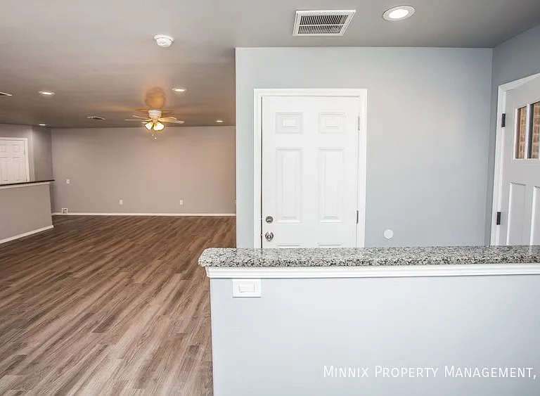 1302 N Colton Ave #B — Photo 33