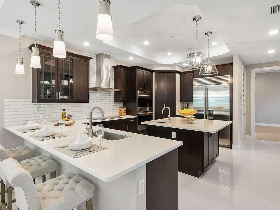 1st image of 1021 Harbor Villas Dr