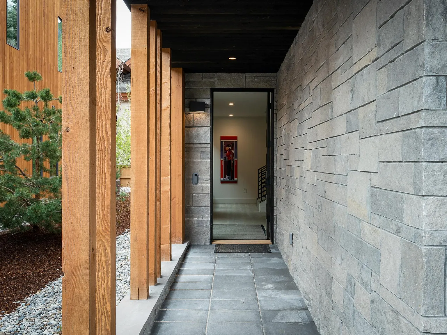 150 Bird Dr — Photo 1