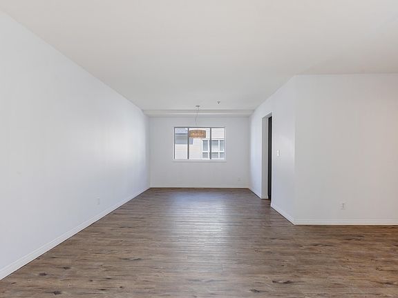 5th image of 20875 88th Ave #12