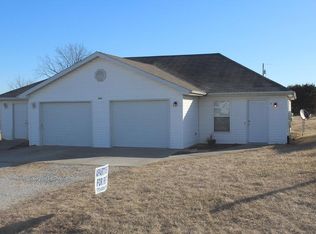 161 Hickory Ln #A, Holts Summit, MO 65043