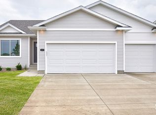 5510 167th St, Urbandale, IA 50323