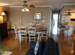15 Park Ave UNIT 103, Hull, MA 02045