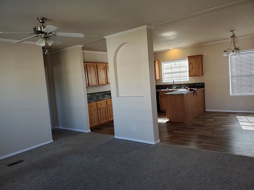 2nd image of 289 Silver Peak Dr #563