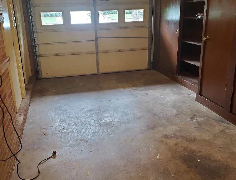 2400 Browns Mill Rd — Photo 2