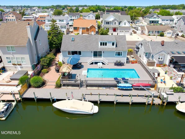 1648 Center Street, Point Pleasant, NJ 08742