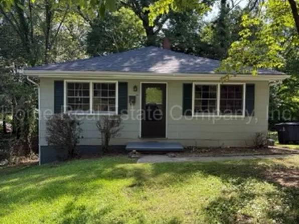 257 S Sunset Dr, Winston Salem, NC 27103