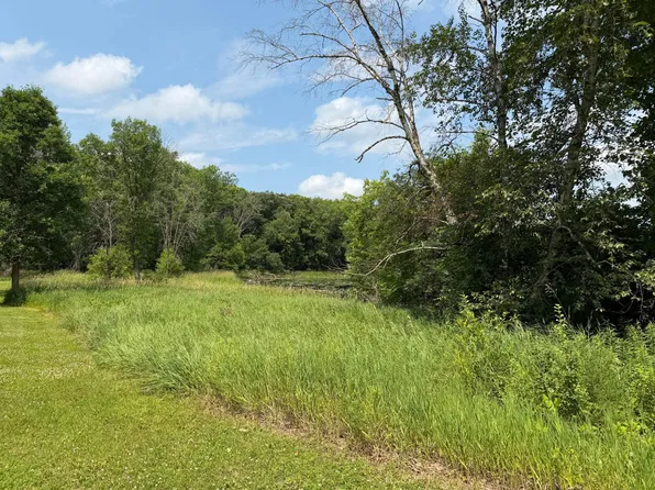 Hart Ave NW, Annandale, MN 55302